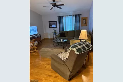 1048 109th Avenue NE, Blaine, MN 55434 - Photo 5