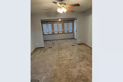 1048 109th Avenue NE, Blaine, MN 55434 - Photo 7