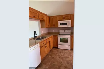 1048 109th Avenue NE, Blaine, MN 55434 - Photo 5