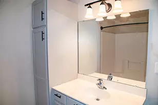 1902 41st Ave S, Moorhead, MN 56560 - Photo 25