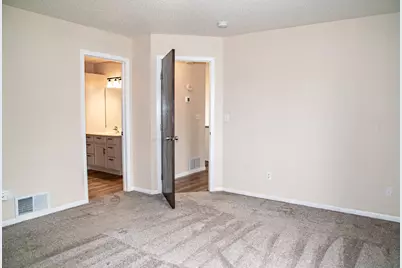 1902 41st Avenue S, Moorhead, MN 56560 - Photo 19