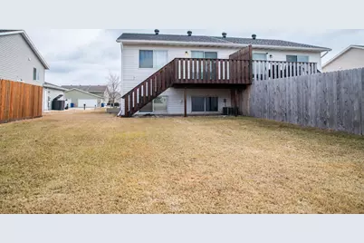 1902 41st Avenue S, Moorhead, MN 56560 - Photo 3
