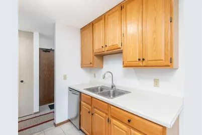 4101 Parklawn Avenue #130, Edina, MN 55435 - Photo 11