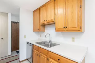 4101 Parklawn Ave, Edina, MN 55435 - Photo 11