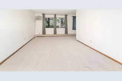 4101 Parklawn Avenue #130, Edina, MN 55435 - Photo 3