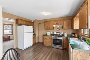 9585 72nd St S, Cottage Grove, MN 55016 - Photo 15