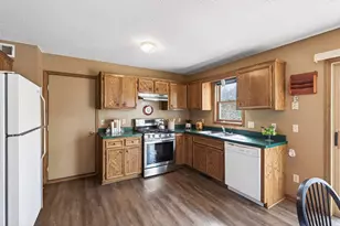 9585 72nd St S, Cottage Grove, MN 55016 - Photo 13