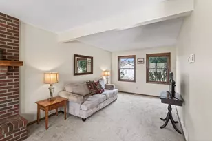 9585 72nd St S, Cottage Grove, MN 55016 - Photo 13