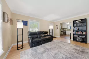 3209 Hampshire Ave S, Saint Louis Park, MN 55426 - Photo 7