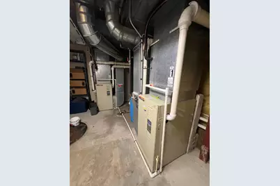 1100 E Broadway Street, Redwood Falls, MN 56283 - Photo 39