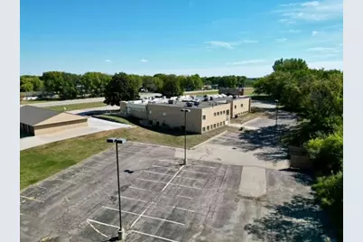 1100 E Broadway Street, Redwood Falls, MN 56283 - Photo 5