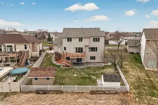 10502 Vera Cruz Dr N, Brooklyn Park, MN 55443 - Photo 63