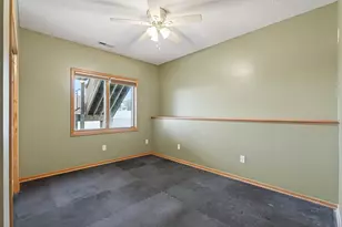 10502 Vera Cruz Dr N, Brooklyn Park, MN 55443 - Photo 41