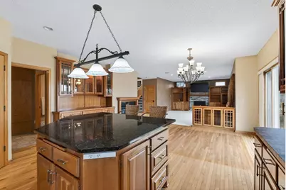 10502 Vera Cruz Drive N, Brooklyn Park, MN 55443 - Photo 27