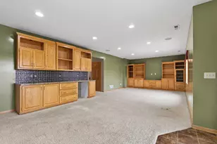 10502 Vera Cruz Dr N, Brooklyn Park, MN 55443 - Photo 39