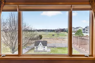 10502 Vera Cruz Dr N, Brooklyn Park, MN 55443 - Photo 15