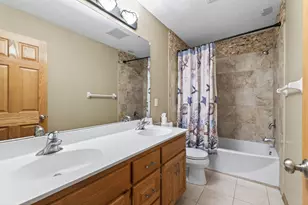 10502 Vera Cruz Dr N, Brooklyn Park, MN 55443 - Photo 35