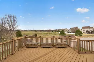 10502 Vera Cruz Dr N, Brooklyn Park, MN 55443 - Photo 55