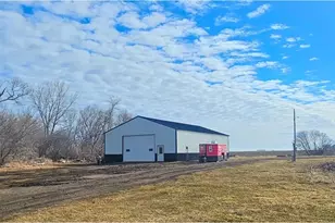 16404 440th Ave, Morris, MN 56267 - Photo 3