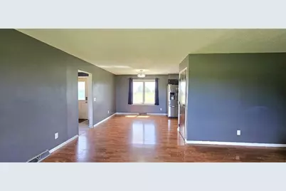 16404 440th Avenue, Morris, MN 56267 - Photo 9