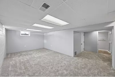 5657 Maryland Avenue N, Crystal, MN 55428 - Photo 19