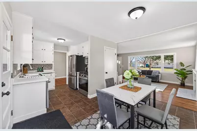 5657 Maryland Avenue N, Crystal, MN 55428 - Photo 7