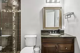 5524 Warden Ave, Edina, MN 55436 - Photo 45