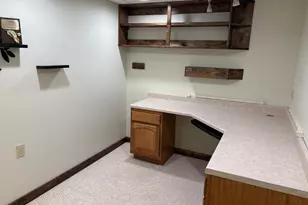 902 5th Ave SE, Pipestone, MN 56164 - Photo 17