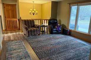 902 5th Ave SE, Pipestone, MN 56164 - Photo 3
