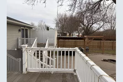 902 5th Avenue SE, Pipestone, MN 56164 - Photo 23