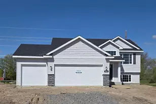 913 Brandenburg Ln, Waverly, MN 55390 - Photo 1