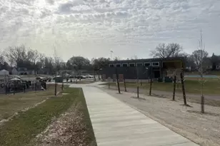 8438 Colfax Ave S, Bloomington, MN 55420 - Photo 9