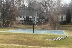 8438 Colfax Ave S, Bloomington, MN 55420 - Photo 13