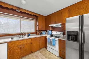 1967 County Rd D West, Arden Hills, MN 55112 - Photo 9