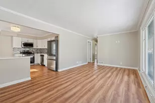 761 Bartelmy Ln N, Maplewood, MN 55119 - Photo 5