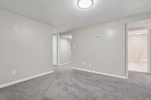 761 Bartelmy Ln N, Maplewood, MN 55119 - Photo 21