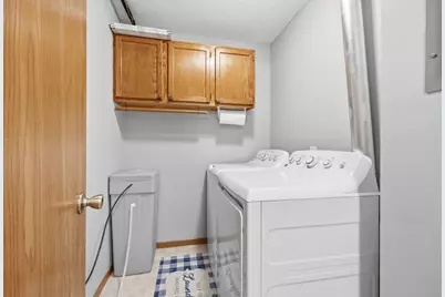 6242 Magda Drive #B, Maple Grove, MN 55369 - Photo 9