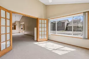 13180 Gemstone Ct, Apple Valley, MN 55124 - Photo 11