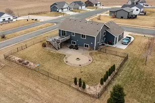 1442 N Pine Dr NE, Pine Island, MN 55963 - Photo 3