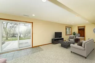 1817 13th Ave NE, Rochester, MN 55906 - Photo 29