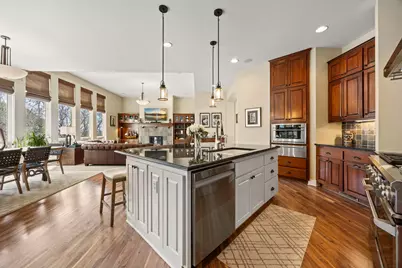 2020 Edgewood Court, Chanhassen, MN 55317 - Photo 33