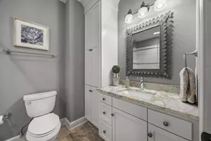 2020 Edgewood Ct, Chanhassen, MN 55317 - Photo 97