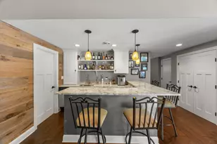 2020 Edgewood Ct, Chanhassen, MN 55317 - Photo 89