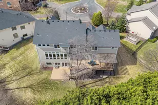 2020 Edgewood Ct, Chanhassen, MN 55317 - Photo 103