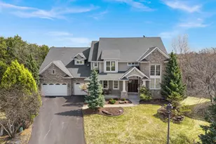 2020 Edgewood Ct, Chanhassen, MN 55317 - Photo 1