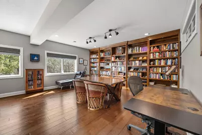 2020 Edgewood Court, Chanhassen, MN 55317 - Photo 85