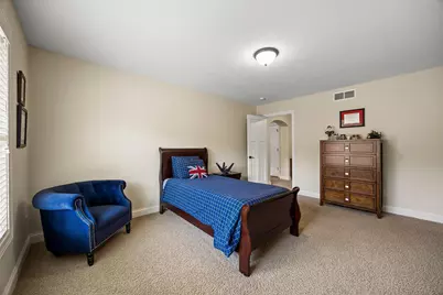 2020 Edgewood Court, Chanhassen, MN 55317 - Photo 71