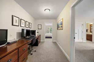 2020 Edgewood Ct, Chanhassen, MN 55317 - Photo 67