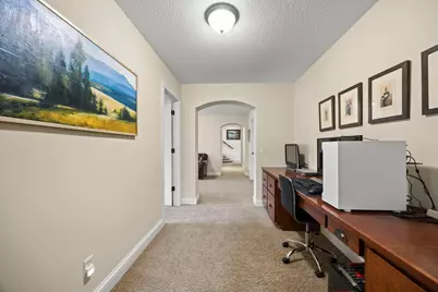 2020 Edgewood Court, Chanhassen, MN 55317 - Photo 67