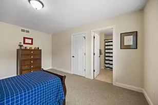 2020 Edgewood Ct, Chanhassen, MN 55317 - Photo 71